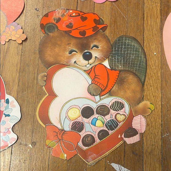 Vintage Animal and Child Valentine decorations - Picture 5 of 17